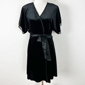 Vtg Linea Donatella Black Velvet Short Robe Classic Romantic Size Medium Women's